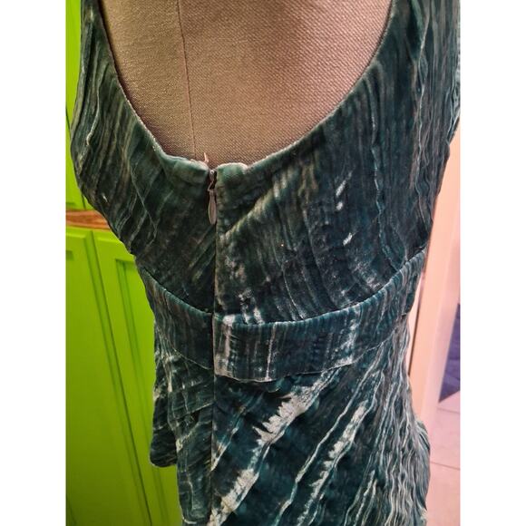 INC International Concepts velvet top - Picture 5 of 6